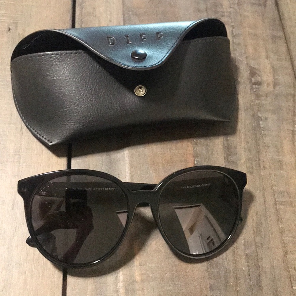 Brand new diff sunglasses